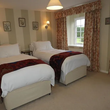 Trevadlock Manor Self Catering Cottages Launceston Room photo