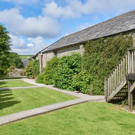 Trevadlock Manor Self Catering Cottages Launceston Exterior photo