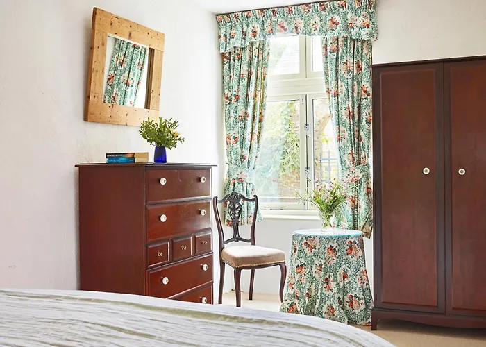 Trevadlock Manor Self Catering Cottages